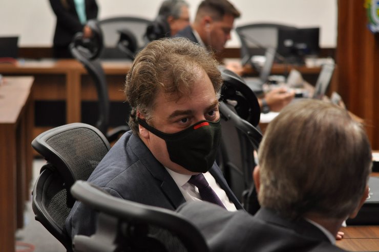 Deputado Neno Razuk (PTB)