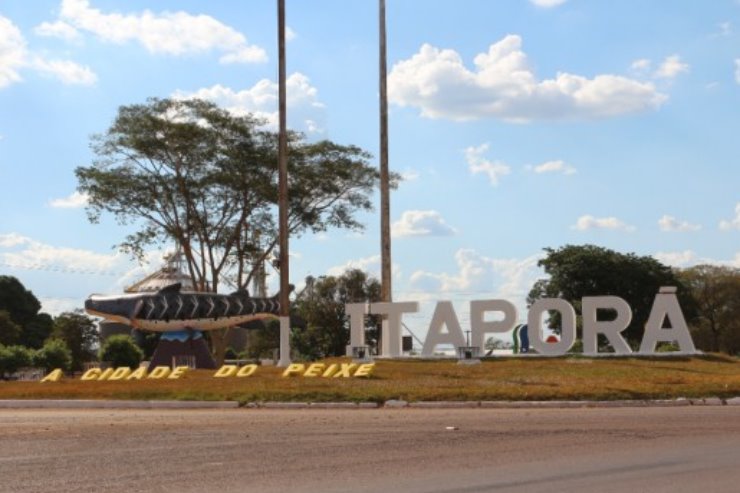 Barbosinha pede complexo esportivo para Itaporã