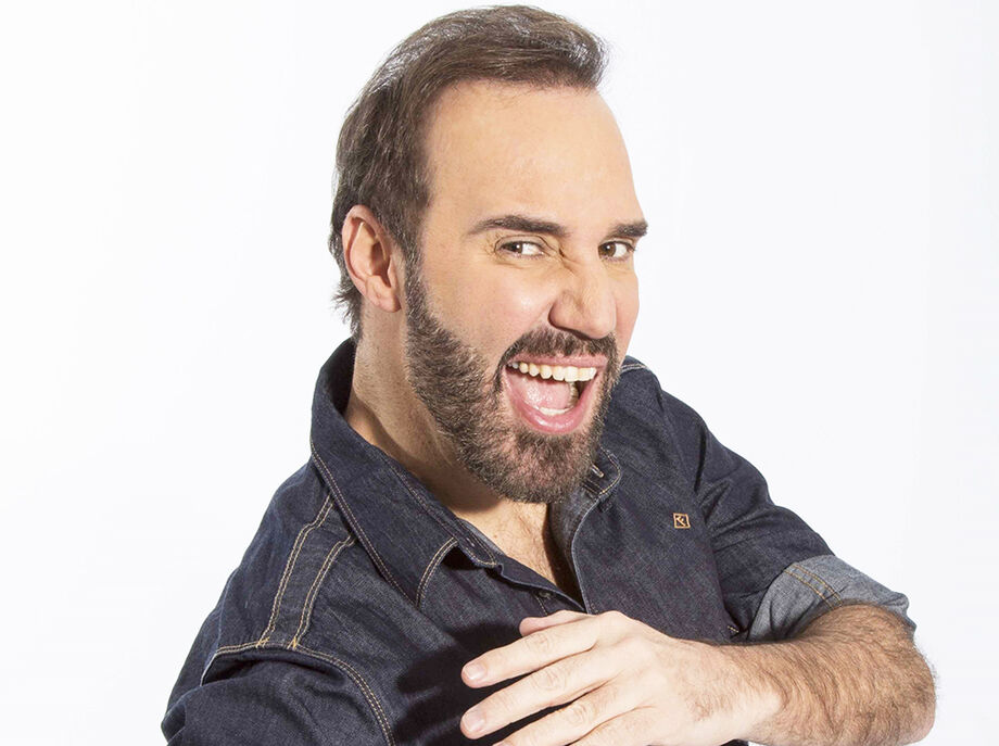 Ao longo de sua carreira, o humorista já apresentou os tipos mais hilários e diferentes, além de criar, interpretar e dirigir seus espetáculos
