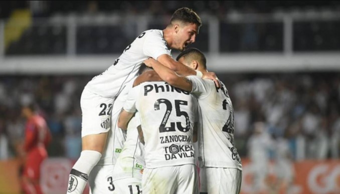 Santos derrota o Red Bull Bragantino e se afasta do Z-4