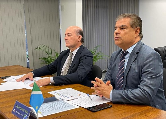Ministro João Carlos Parkinson, coordenador da Rota Bioceânica pelo lado do Brasil, e o senador Nelsinho Trad (PSD/MS).