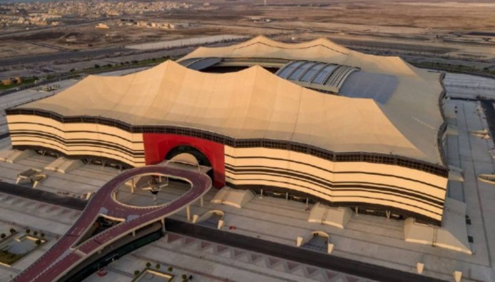Construído para a Copa do Mundo de 2022, estádio Al Bayt terá o primeiro teste na Copa Árabe