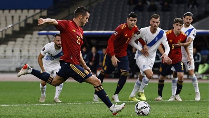 De pênalti, Sarabia garantiu a vitória simples da Espanha em Atenas