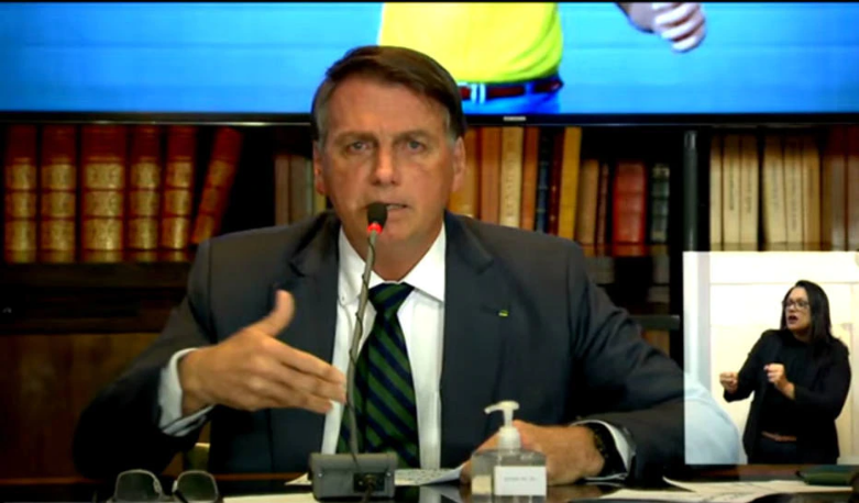Em julho, presidente Bolsonaro fez live para apresentar supostas falhas de segurança das urnas eletrônicas  mandatário, na verdade, reproduziu boatos e fez alegações falsas.