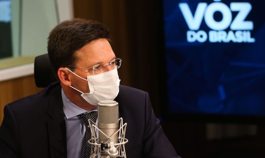 O ministro também deve detalhar cada um dos benefícios que compõe o Auxílio Brasil e quais canais de atendimento buscar em caso de outras dúvidas ou problemas