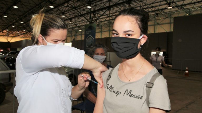 Vacinação contra a Covid-19