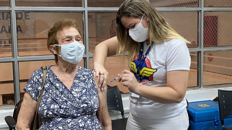 Vacinação contra a Covid-19