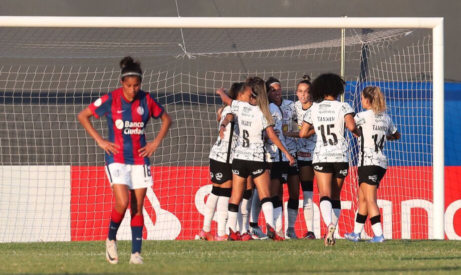 O time brasileiro seguiu pressionando as argentinas, mas o placar não foi mais alterado