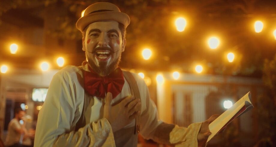 O ator, poeta e produtor cultural, Thiago Moura
