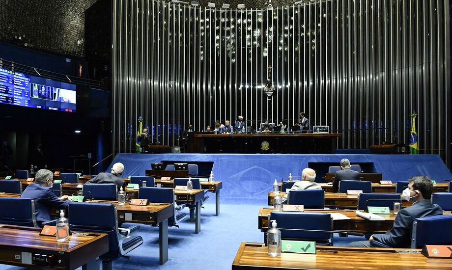 Texto foi aprovado ontem pela CCJ
