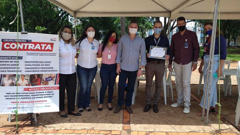 A entrega do certificado aconteceu ontem