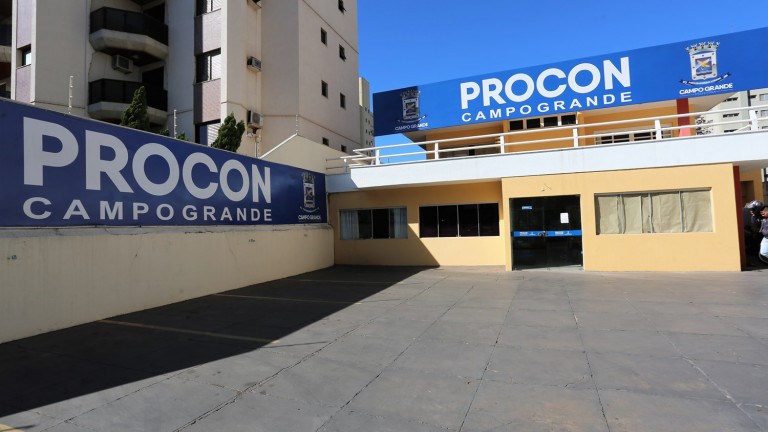 A ação teve o objetivo de orientar e impedir que o estabelecimento continuasse a prática da exigência de tarifa indevida sobre o consumidor