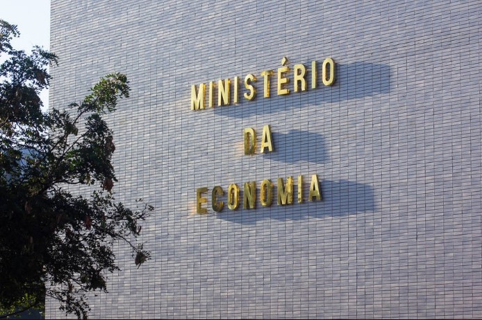 Fachada do Ministério da Economia, em Brasília