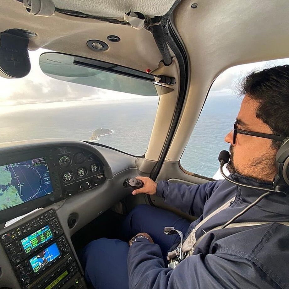 Gustavo Carneiro, sul-mato-grossense que pilotava avião que caiu no mar de Ubatuba, no interior de SP