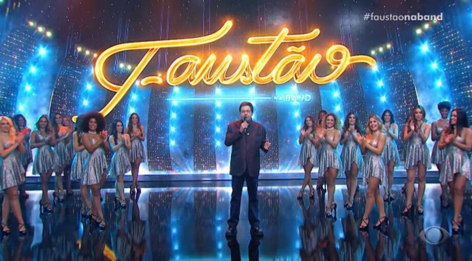 O apresentador Fausto Silva fez sua estreia na Band em 1º de janeiro de 2022