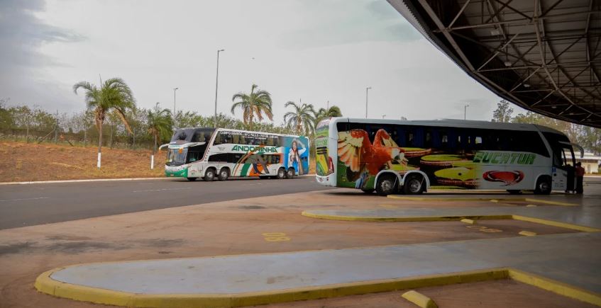  Com o fortalecimento da legislação, a fiscalização ganha ainda respaldo para combater o serviço clandestino que não oferece nenhum benefício ao usuário do transporte intermunicipal
