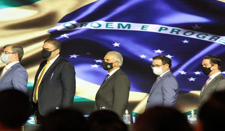 Ao discursar na cerimônia, Reinaldo Azambuja registrou os avanços obtidos pela classe na gestão de Mansour Karmouche (2016-2021) e destacou o diálogo entre o Poder Executivo e a organização responsável pela defesa da sociedade e da advocacia