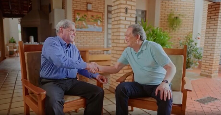 Ao lado de Puccinelli, ex-senador Moka anuncia pré-candidatura a deputado federal