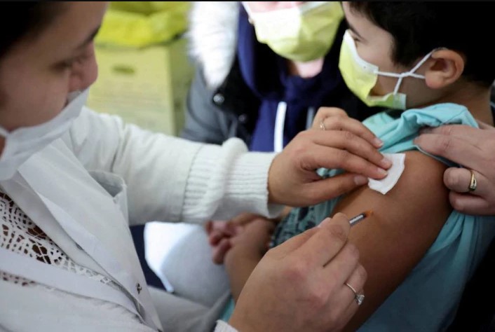 Ministro pede informações sobre supostas irregularidades em aplicação de vacinas em crianças