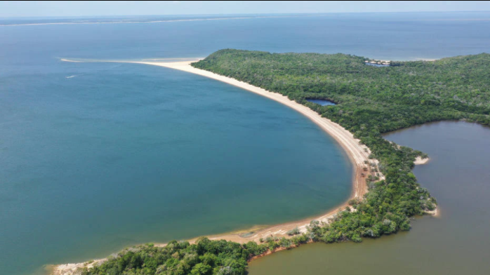 Trecho do Rio Tapajós; hidrelétricas podem causar impactos ambientais profundos na região