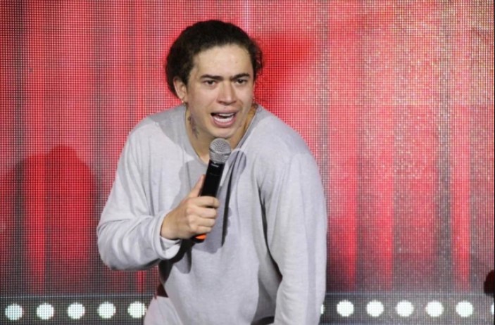 Whindersson Nunes na apresentação O Pico Comedy, em 2020, em São Paulo