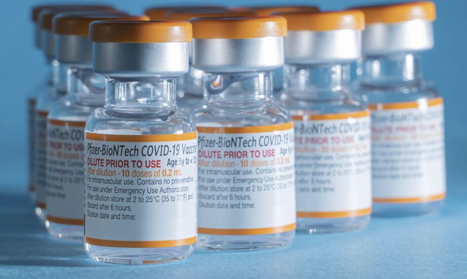 Entrega de 1,8 milhão de doses prevista para fevereiro ocorrerá dia 31