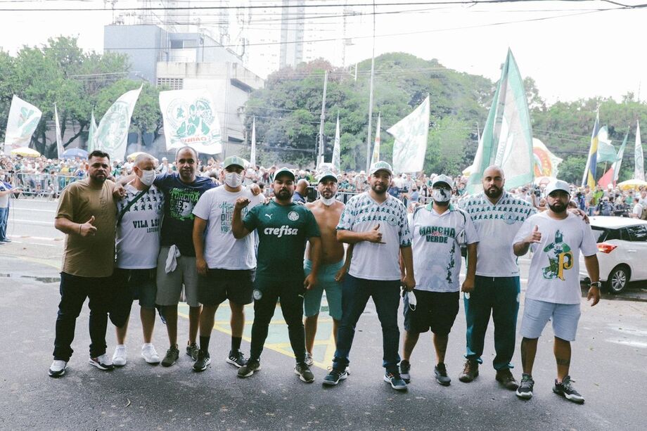 Torcedores de Campo Grande em SP