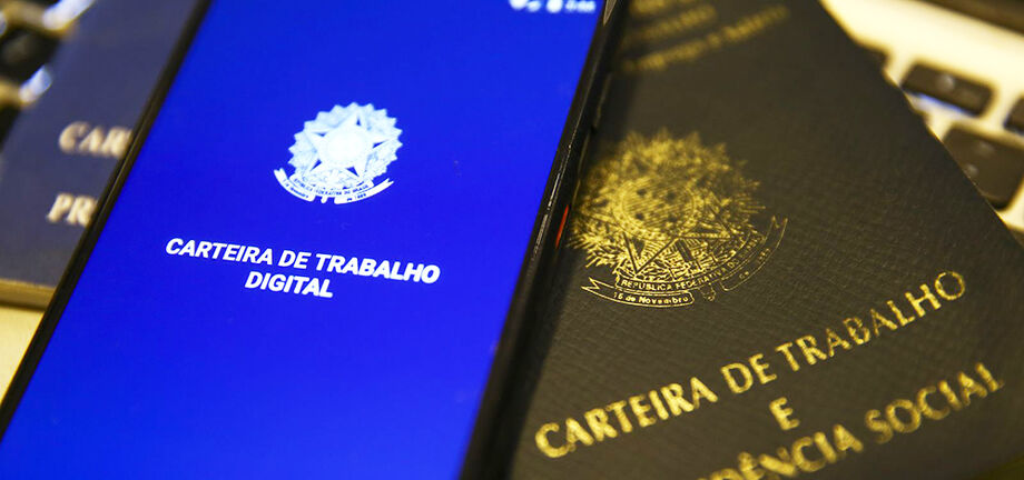 Carteira de trabalho digital vem colaborando para facilitar a vida do trabalhador e empregador