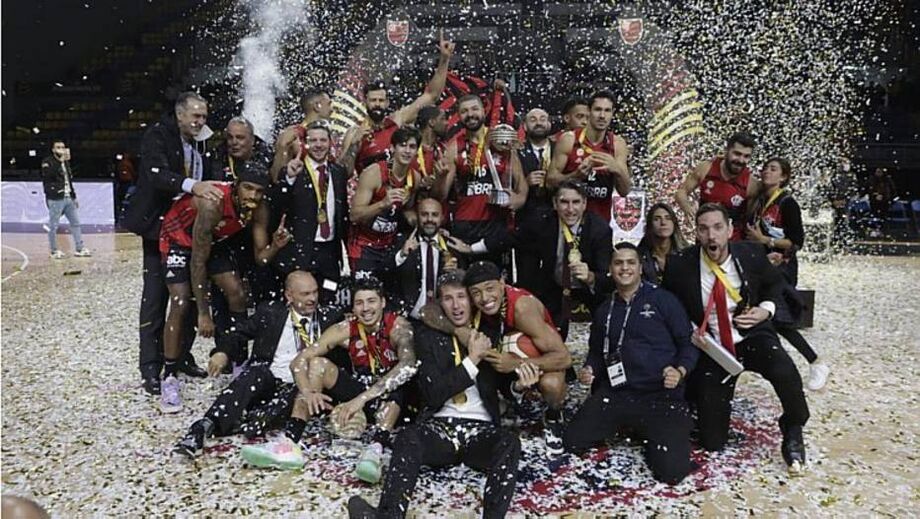 Flamengo supera o San Pablo Burgos e é bicampeão mundial de basquete masculino