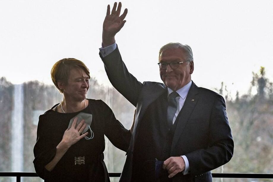Frank-Walter Steinmeier e sua esposa, Elke Buedenbender.