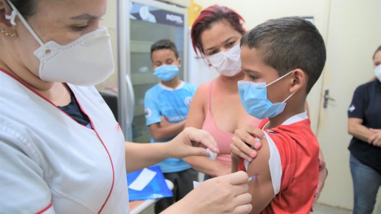 Campo Grande inicia neste sábado aplicação da 2ª dose em crianças vacinadas com Coronavac