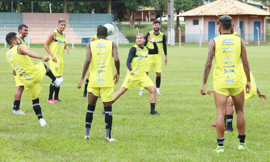 Operário e Comercial se preparam para a estreia no campeonato, na quarta-feira