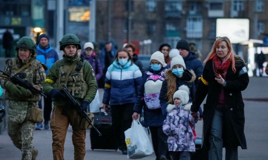 Número de refugiados da guerra na Ucrânia ultrapassa 2 milhões