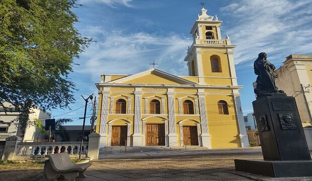 Igreja Matriz da cidade pantaneira