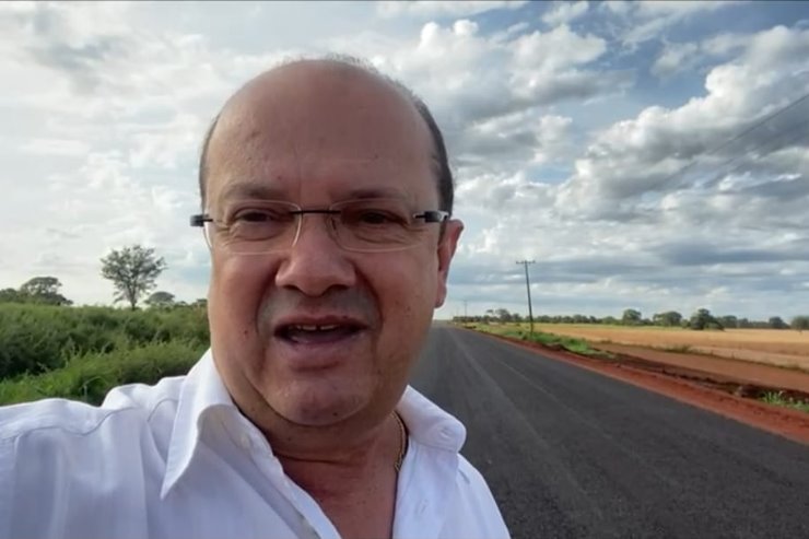 Deputado Barbosinha.