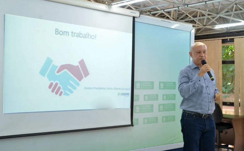 O evento de assinatura dos contratos internos de gestão foi realizado no auditório da Governadoria, com a participação do diretor-presidente Carlos Alberto de Assis e servidores da Agência