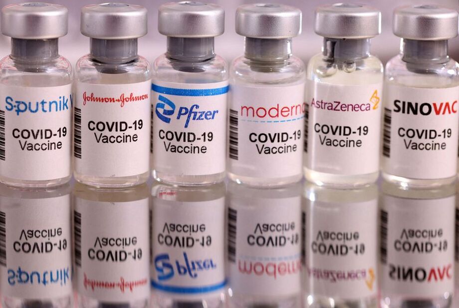 Sputnik V, da Rússia, ao lado dos imunizantes contra a covid-19 da Johnson & Johnson, Pfizer, Moderna, AstraZeneca, Sinovac.