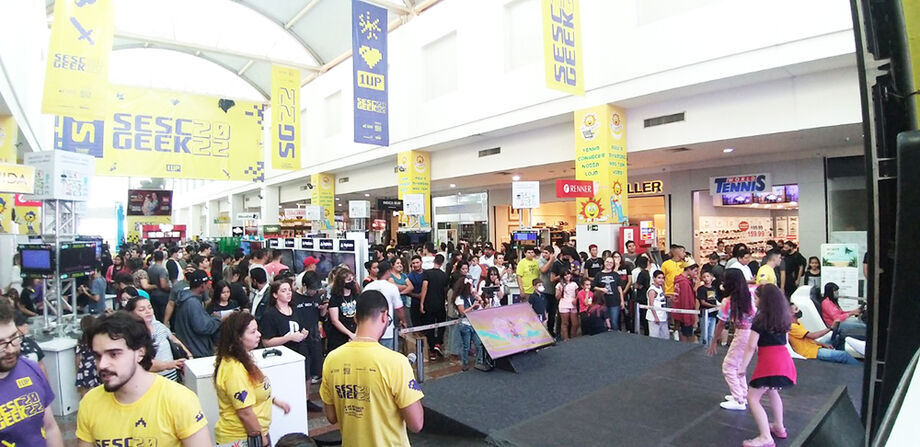 O evento segue até o dia 10 de abril de 2022, das 15h às 21h (segunda à sábado) e das 14h às 20h (domingo), no Shopping Avenida Center, com entrada gratuita