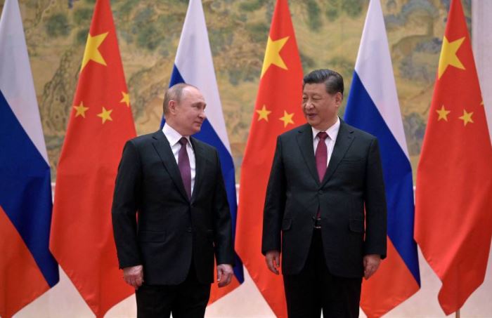 Os presidentes Vladimir Putin (Rússia) e Xi Jinping (China)