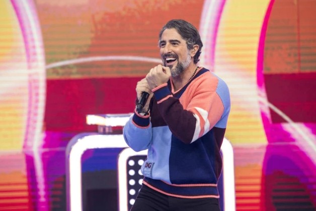 Marcos Mion, que irá apresentar a transmissão do Lollapalooza, passou por um dia de treinamento sobre o festival