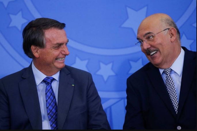 Presidente Jair Bolsonaro e o ex-ministro da Educação, Milton Ribeiro