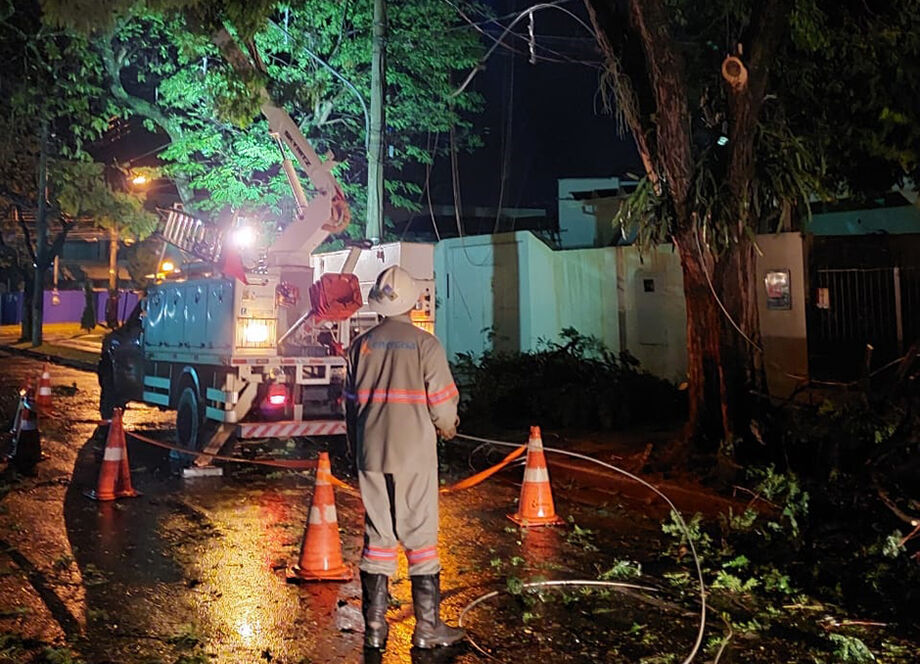 Energisa está operando para restabelecer energia na cidade