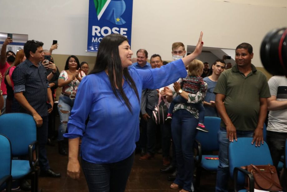 Nas próximas semanas, vamos seguir com uma agenda intensa por todo Mato Grosso do Sul. Sempre com dois objetivos, prestar contas do nosso mandato e conversar com as pessoas, explica Rose Modesto.