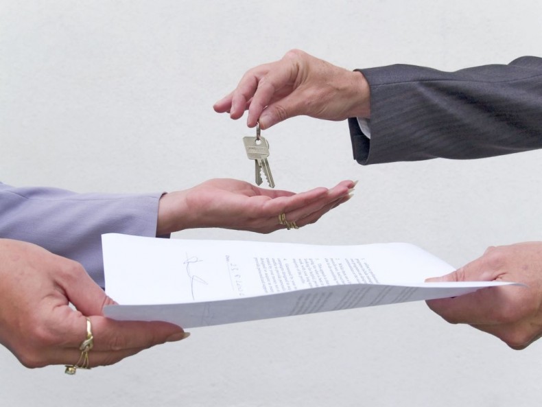 Isenção de IR sobre o ganho de capital para quem utilizar os recursos dessa venda para quitar, total ou parcialmente, financiamentos imobiliários contratados anteriormente.
