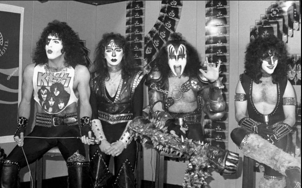 Banda Kiss