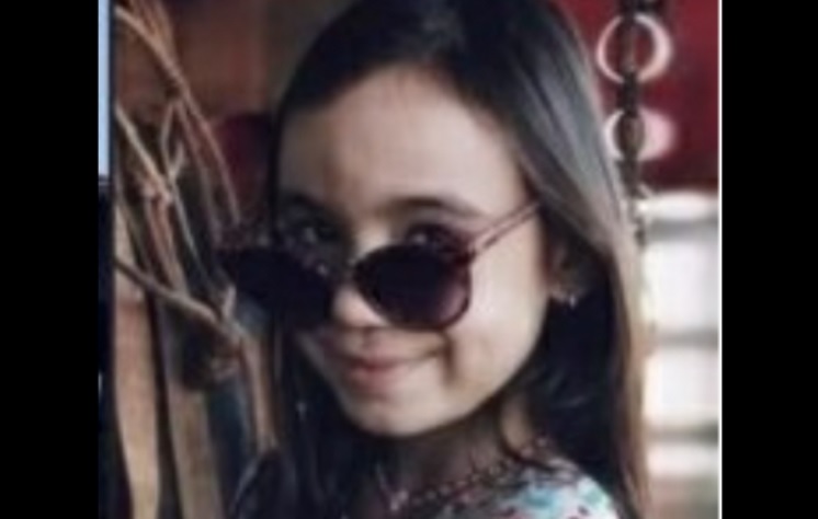 Livia Gabrielly tem 10 anos