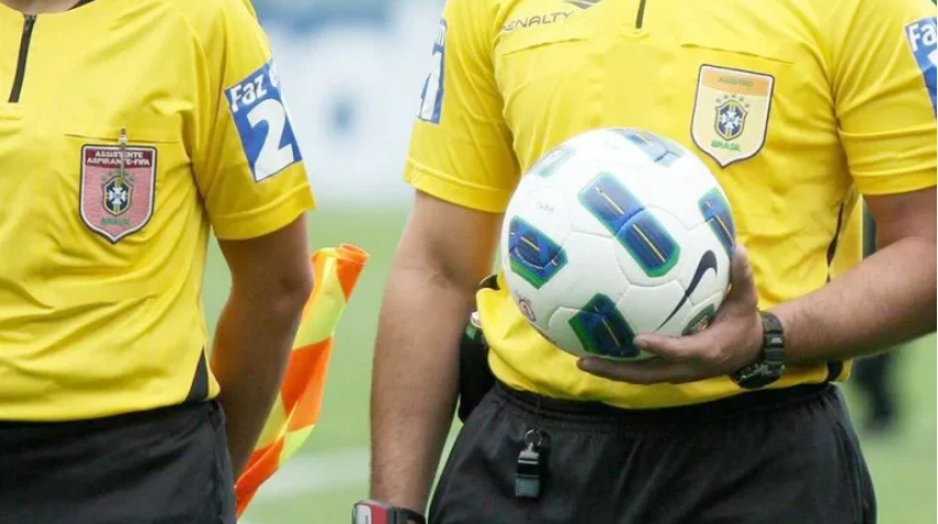 Prefeitura promove curso de Arbitragem de Futebol de Campo