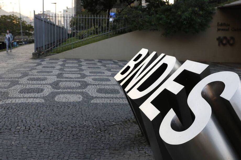 Sede do BNDES, no Rio de Janeiro; banco havia feito acordo no começo do ano para devolver os empréstimos do Tesouro