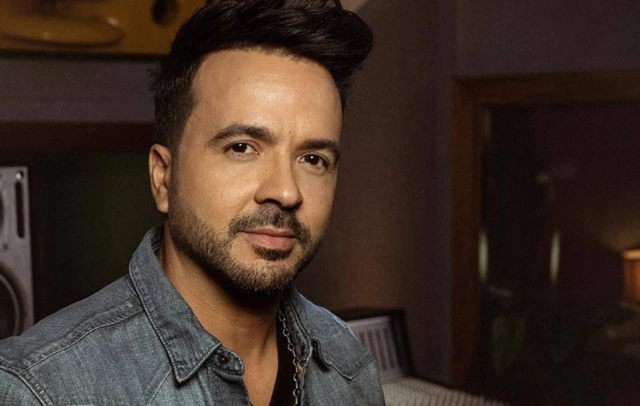 Luis Fonsi passou a se interessar pelo Alzheimer quando a avó foi diagnosticada com a doença.