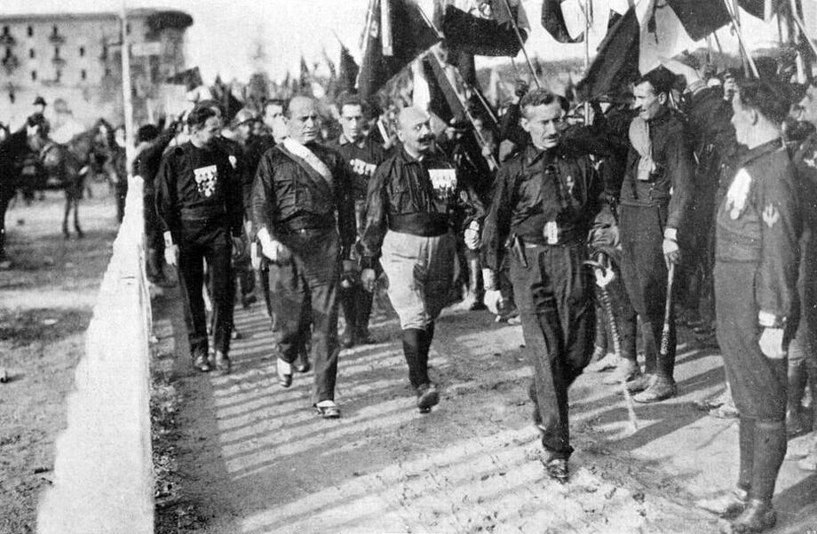A histórica marcha de Mussolini que passou por Roma há um século disseminando ideias fascistas.